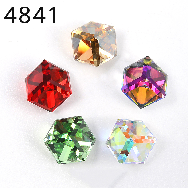 Rhinestone Nail Gem - (1 piece) 4841 Cube Fancy Stone